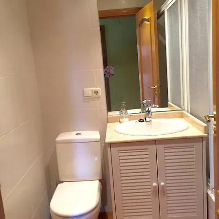 Lorea - Local Rentss Apartment *